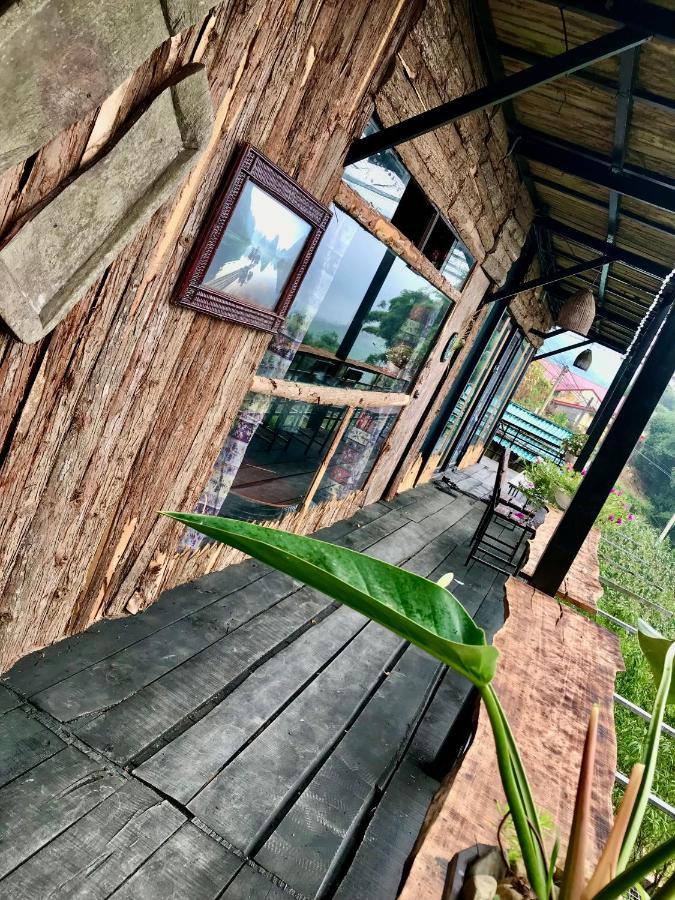 Thuyen May Sapa Homestay Sa Pa Esterno foto